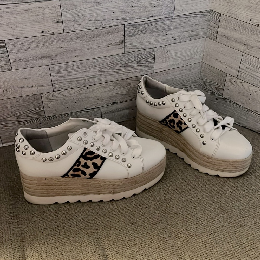 Steve Madden Espadrilles Platform Silver Mesh Sneakers Lace Up Low Top 6.5M